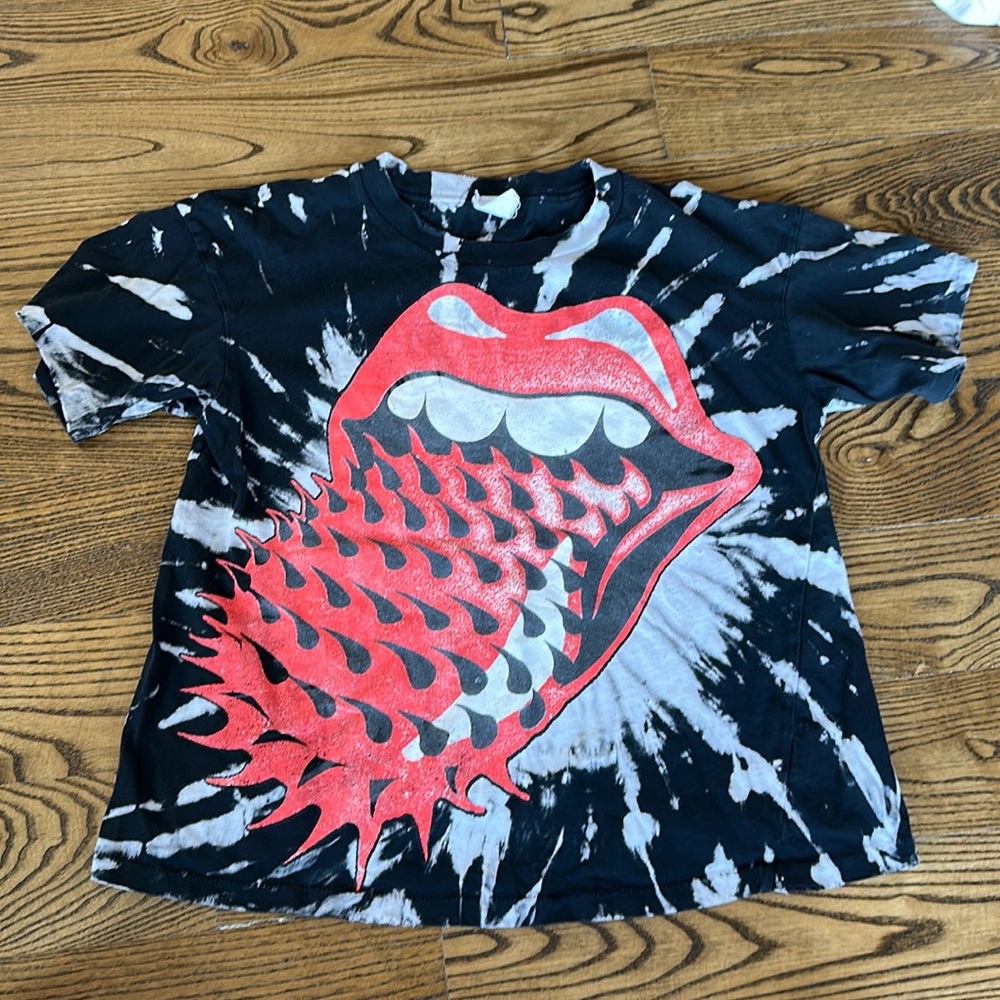 MADEWORN ROLLING STONES VOODOO CROP TEE